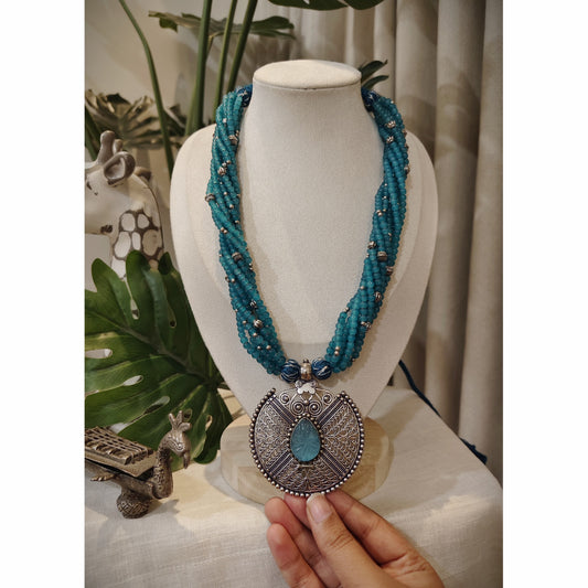 Beautiful Designer Stone Embedded Pendant With Twisted Beaded Mala Necklace