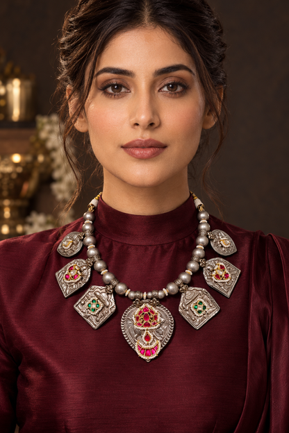 Beautiful Designer Ahemdabadi Kundan Detailing Paatri Mix Neckpiece