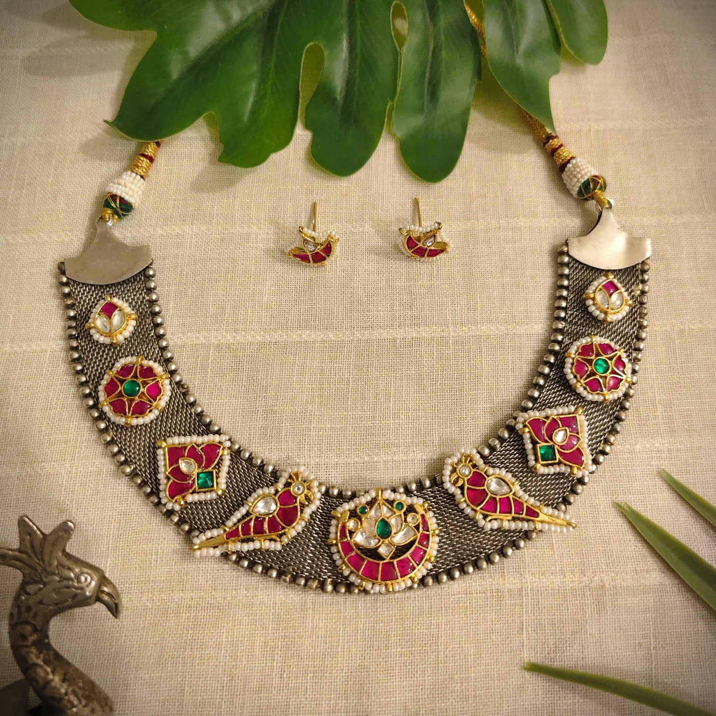 Beautiful Designer Kundan Detailing Neckpiece With Earrings