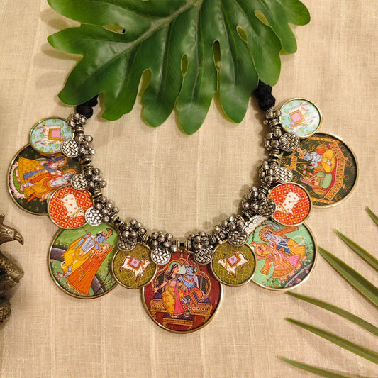Beautiful Designer Overlapping Painting Mix Neckpiece