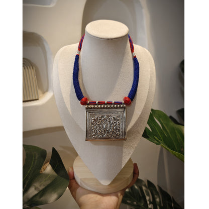 Beautiful Designer Chitai Pendant Dori Necklace