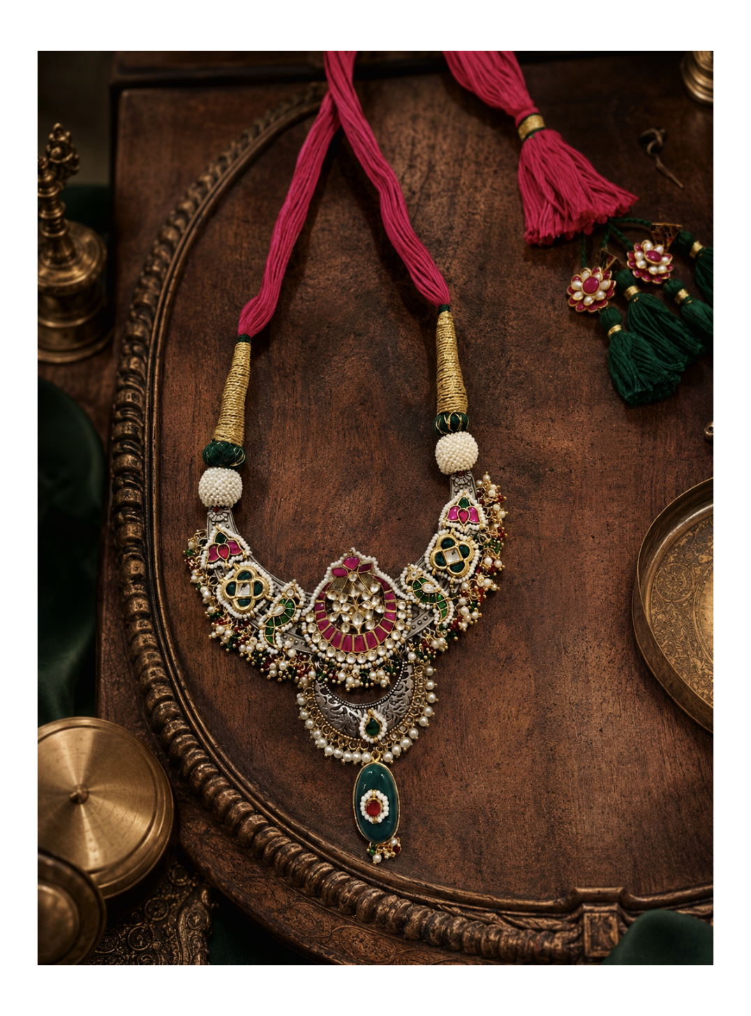 Beautiful Designer Kundan Detailing Chaand Necklace