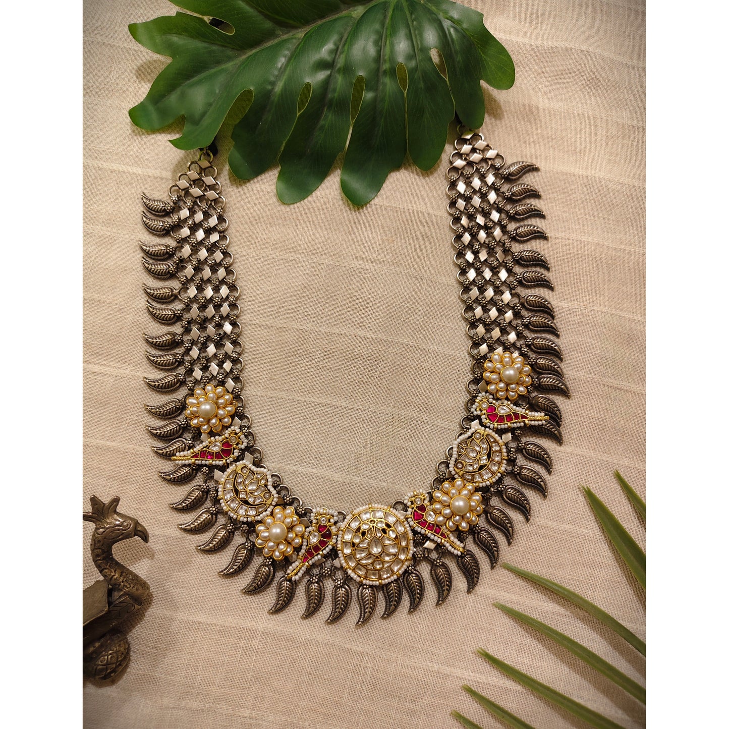Beautiful Designer Kundan Detailing On Jaal Patta Necklace