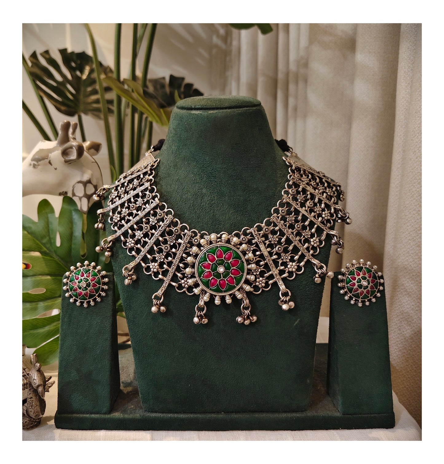 Beautiful Designer Kempstone Detailing Jaal Patta Neckpiece With Earrings