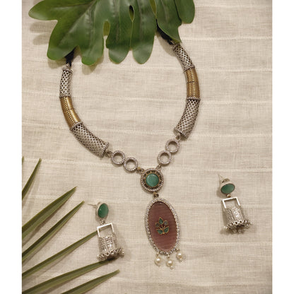 Beautiful Designer Hasli Style Necklace With Earrings