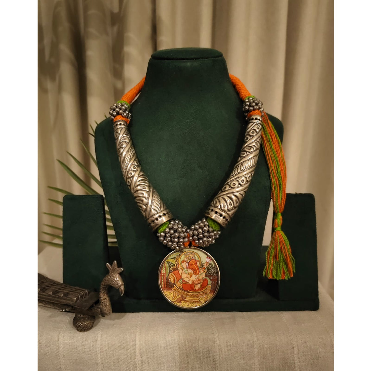 Beautiful Designer Painting Pendant Hasli Style Necklace (no earrings, no ring)