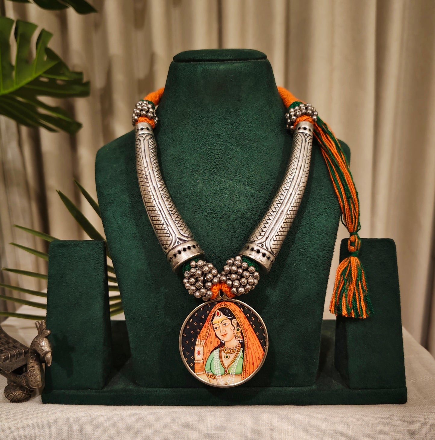 Beautiful Designer Hasli Style Painting Necklace