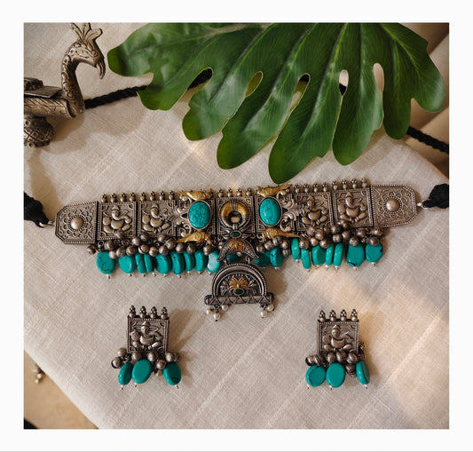 Beautiful Designer Dual Tone Statement Choker With Earrings